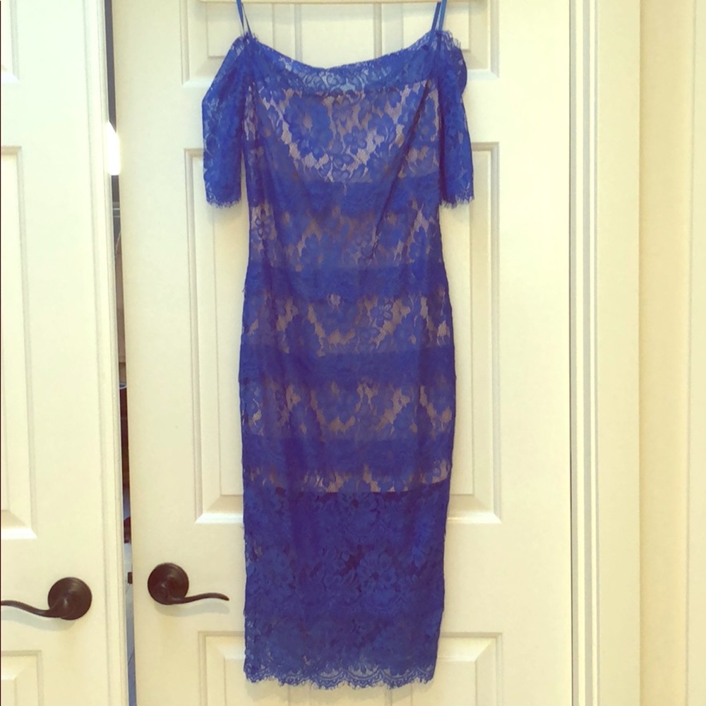 Blue lace midi dress